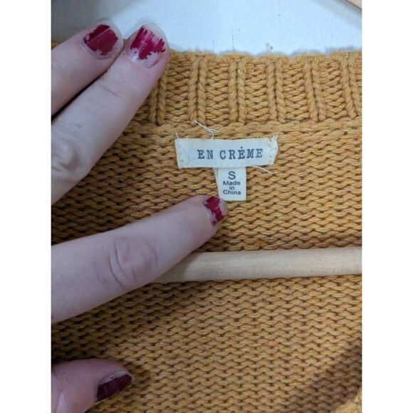 En Creme Mustard Yellow Boho Crop Knit Bobble V-Neck Sweater - Size S - Picture 3 of 6